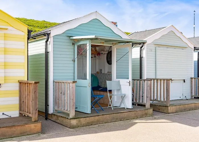 Family & Pet Friendly, Stylish & Spacious Beach House