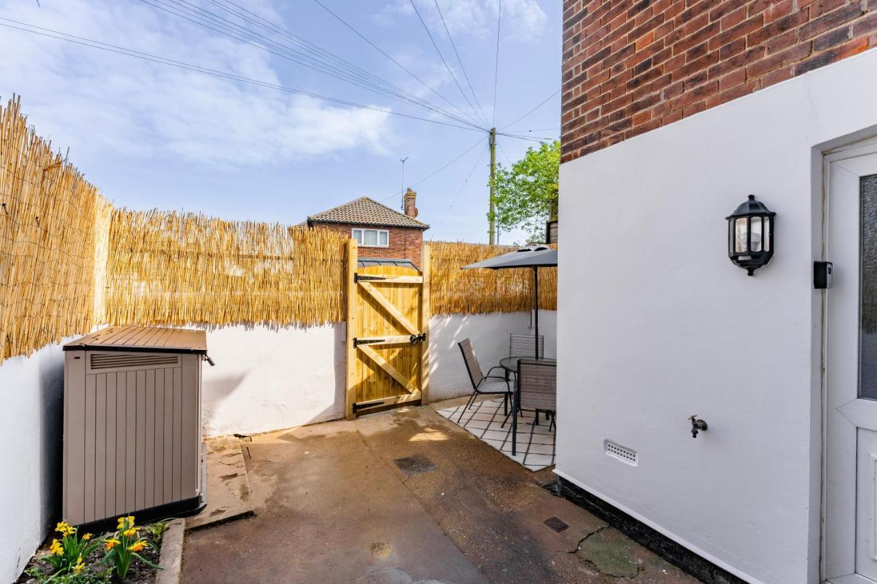Holiday home Family & Pet Friendly, Stylish & Spacious House